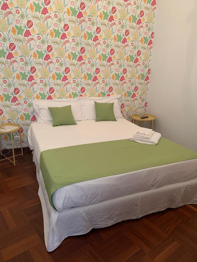 Folle Città B&B Naples Extérieur photo