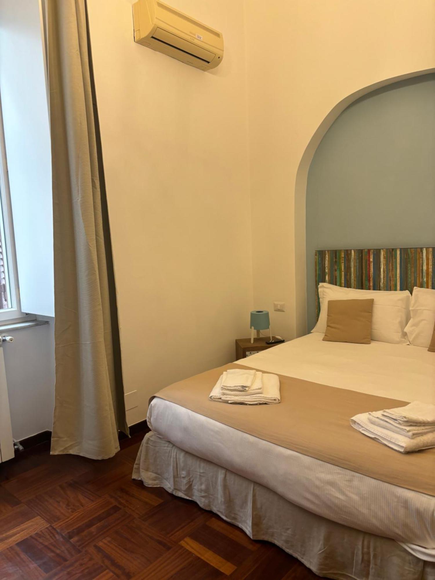 Folle Città B&B Naples Extérieur photo