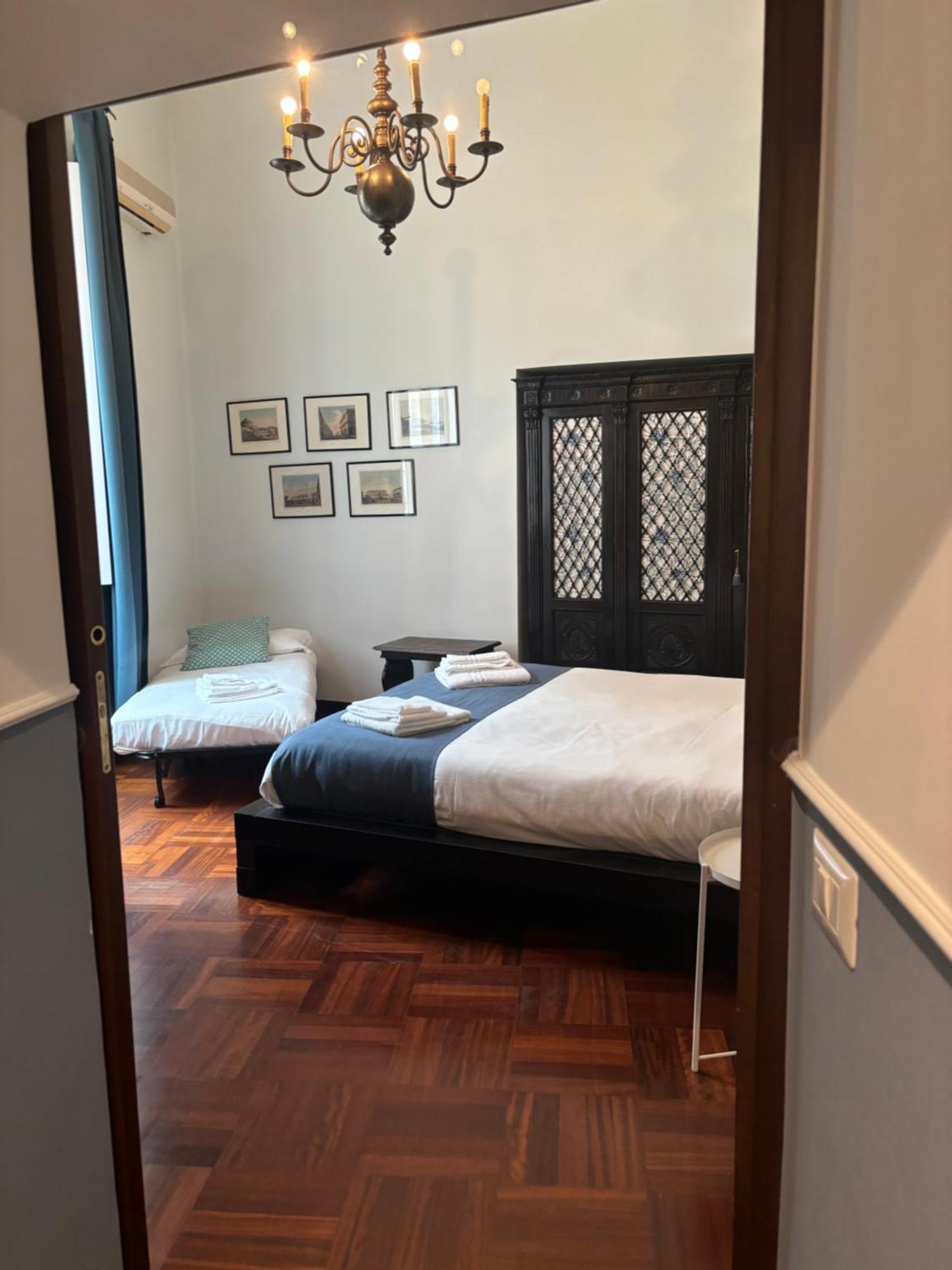 Folle Città B&B Naples Extérieur photo